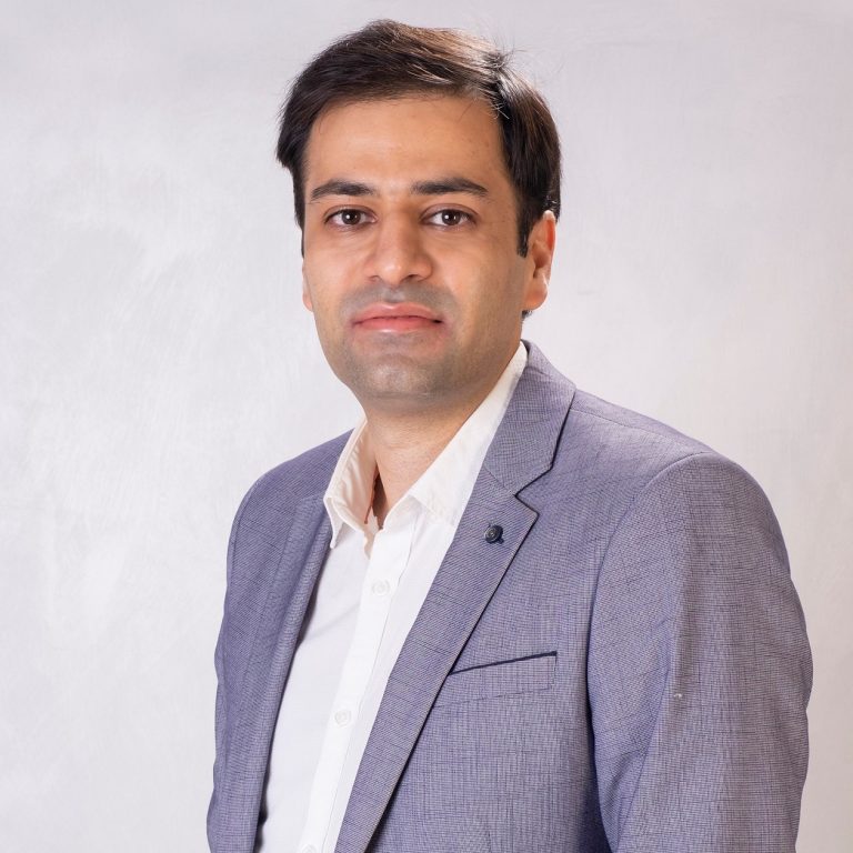 Arian-Hafezalkotob-Profile-Photo
